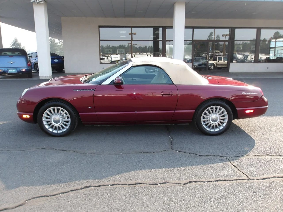 2004 Ford Thunderbird 11th Gen - Image 2 of 28