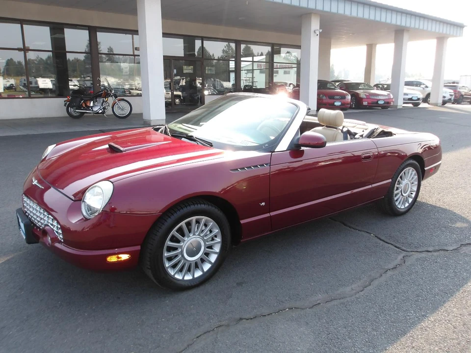 2004 Ford Thunderbird 11th Gen - Image 9 of 28