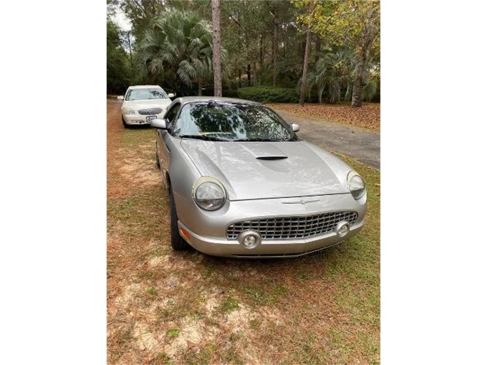 2004 Ford Thunderbird 11th Gen - Image 2 of 3