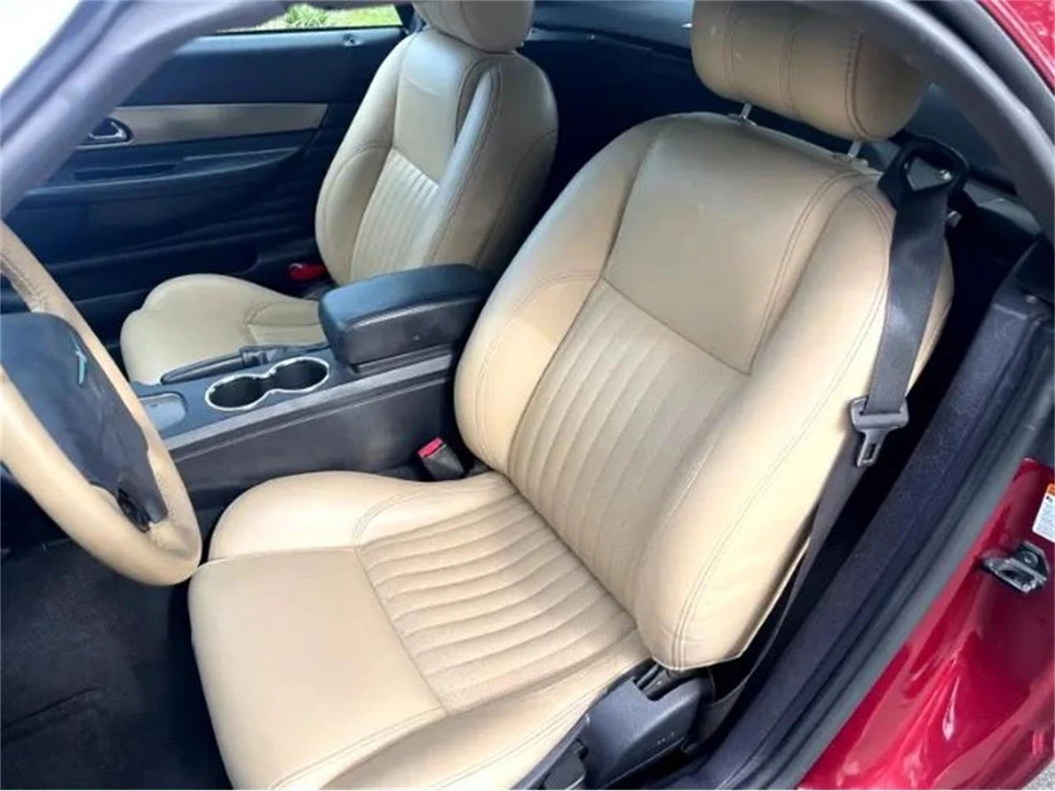 2004 Ford Thunderbird 11th Gen - Image 15 of 25