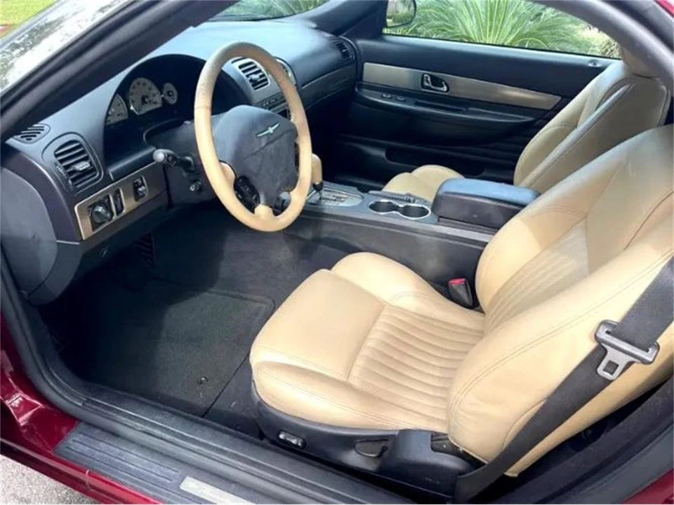 2004 Ford Thunderbird 11th Gen - Image 16 of 25