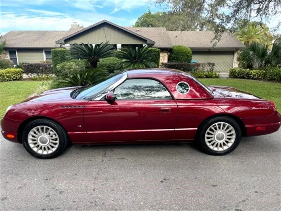 2004 Ford Thunderbird 11th Gen - Image 23 of 25