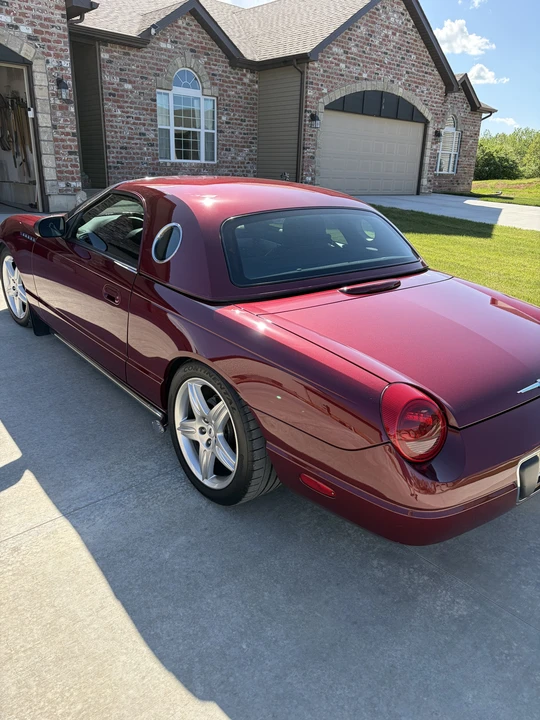 2004 Ford Thunderbird 11th Gen - Image 3 of 31