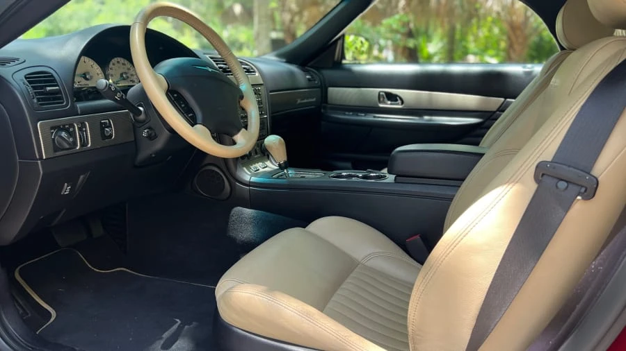 2004 Ford Thunderbird 11th Gen - Image 3 of 14
