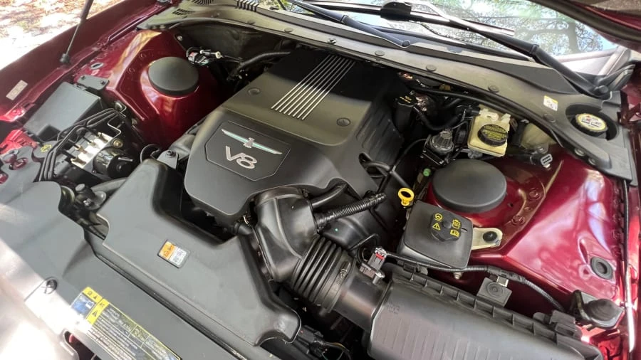 2004 Ford Thunderbird 11th Gen - Image 6 of 14