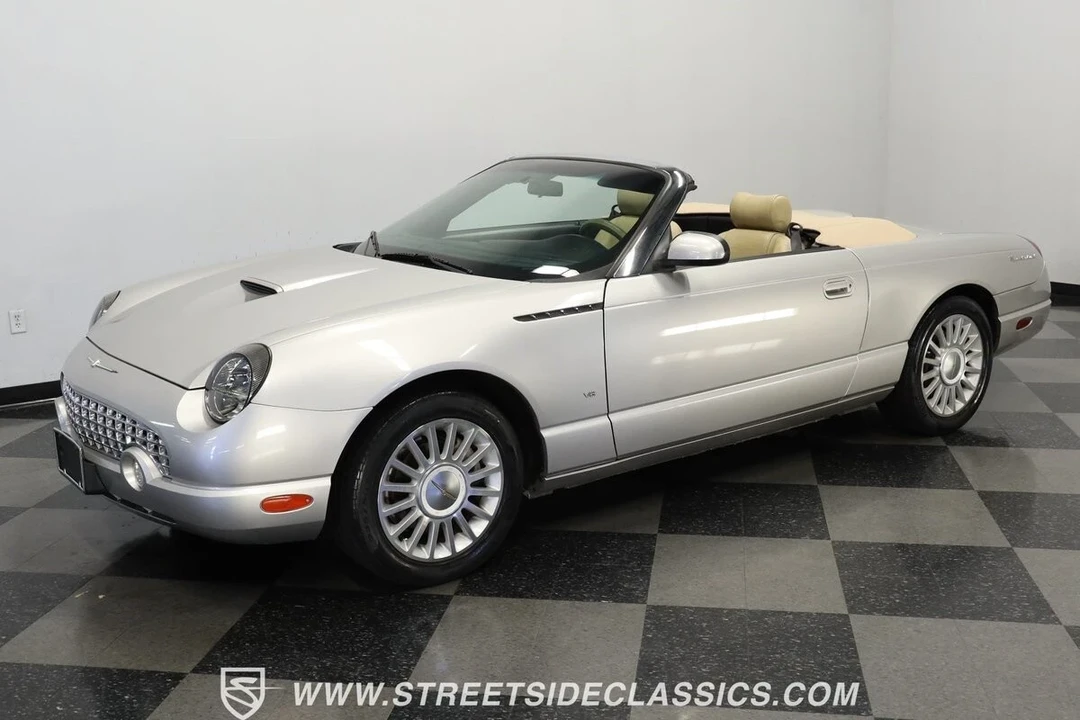 2004 Ford Thunderbird 11th Gen - Image 6 of 21
