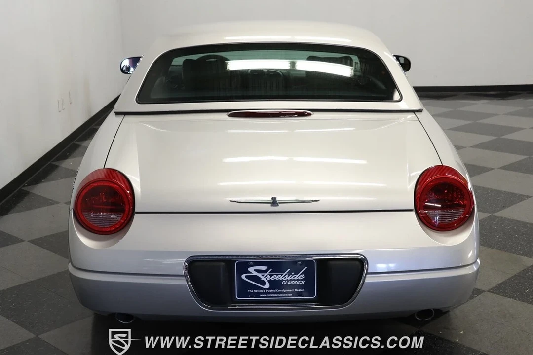 2004 Ford Thunderbird 11th Gen - Image 9 of 21