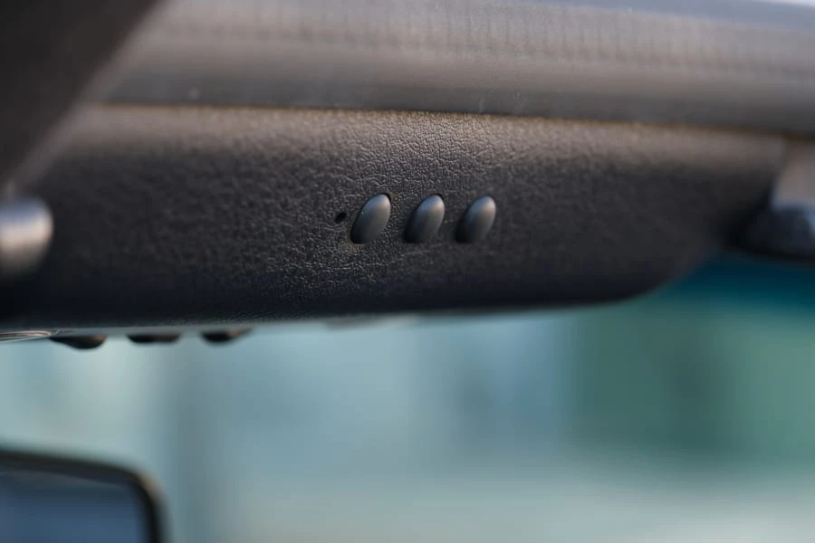 2004 Ford Thunderbird 11th Gen - Image 21 of 29