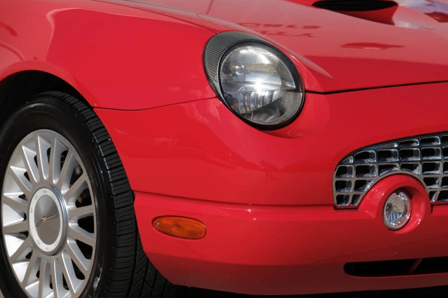 2004 Ford Thunderbird 11th Gen - Image 11 of 29