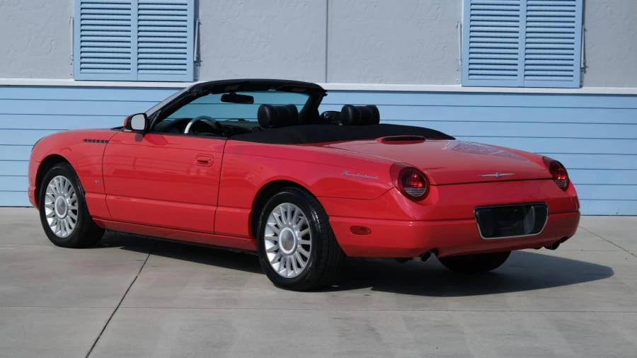 2004 Ford Thunderbird 11th Gen - Image 3 of 29