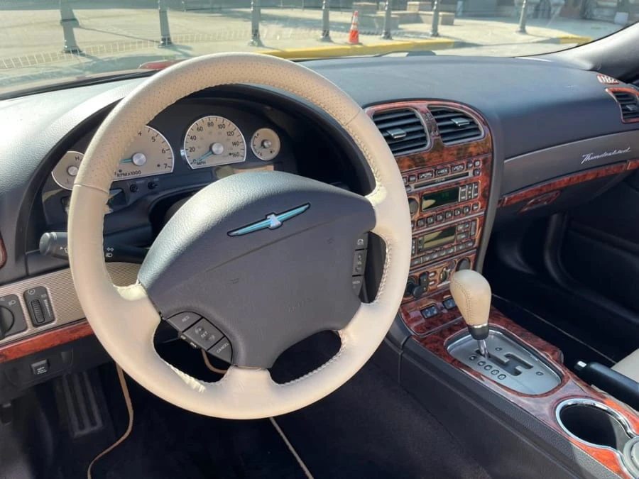 2004 Ford Thunderbird 11th Gen - Image 13 of 16