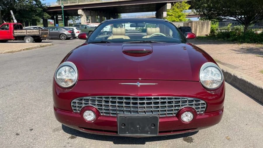2004 Ford Thunderbird 11th Gen - Image 4 of 16