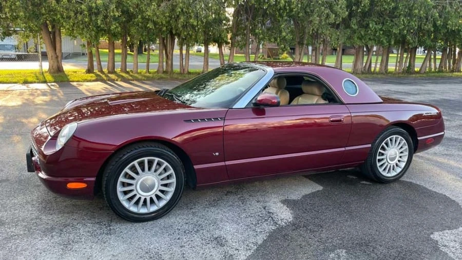 2004 Ford Thunderbird 11th Gen - Image 8 of 16