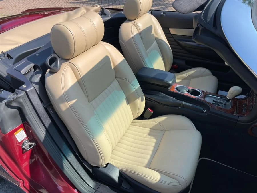 2004 Ford Thunderbird 11th Gen - Image 10 of 16