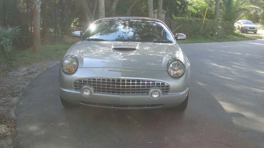 2004 Ford Thunderbird 11th Gen - Image 4 of 31