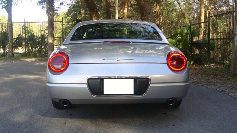 2004 Ford Thunderbird 11th Gen - Image 5 of 31