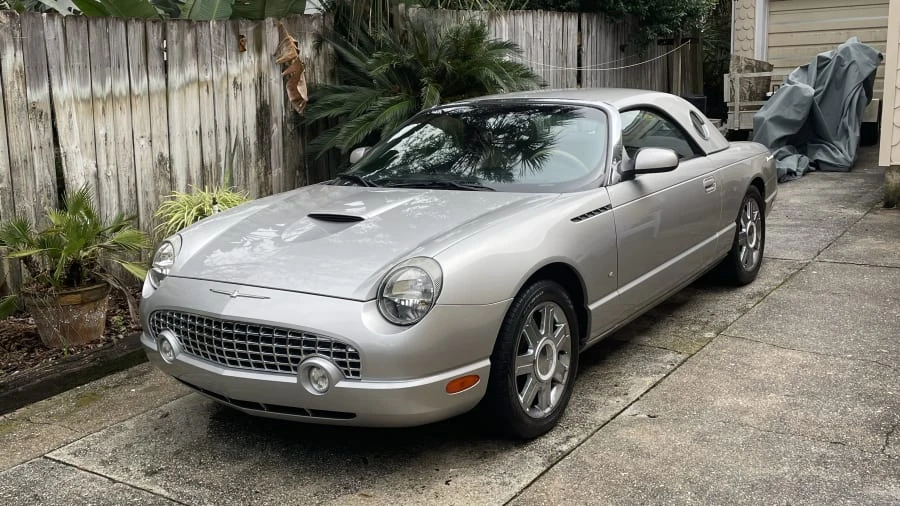 2004 Ford Thunderbird 11th Gen - Image 11 of 31