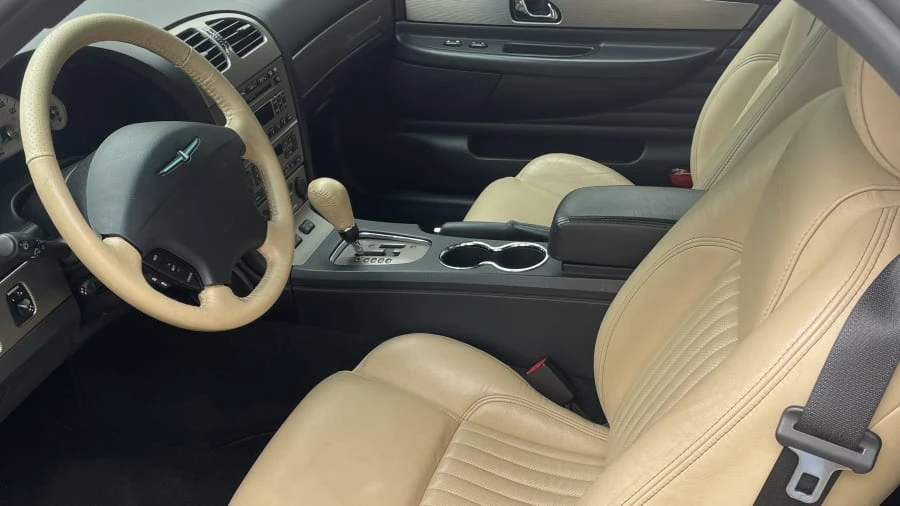 2004 Ford Thunderbird 11th Gen - Image 27 of 31