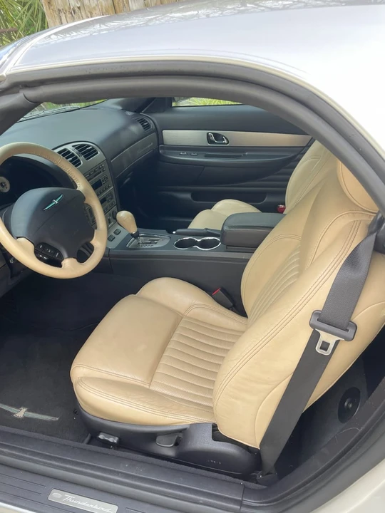 2004 Ford Thunderbird 11th Gen - Image 22 of 31