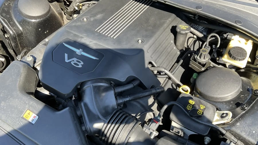 2004 Ford Thunderbird 11th Gen - Image 6 of 14
