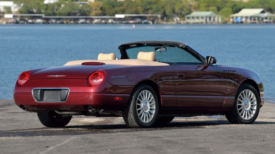 2004 Ford Thunderbird 11th Gen - Image 3 of 31
