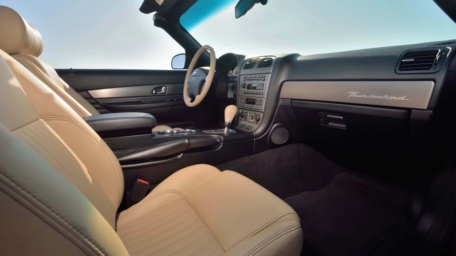 2004 Ford Thunderbird 11th Gen - Image 5 of 31