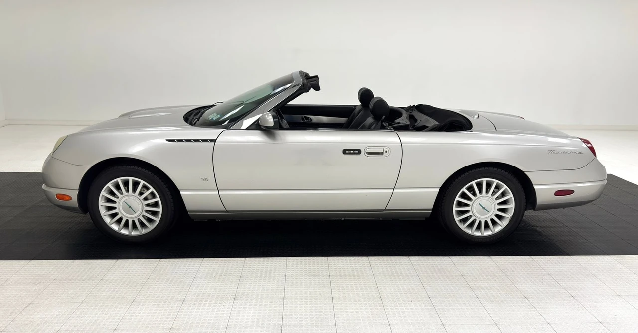2004 Ford Thunderbird 11th Gen - Image 6 of 12
