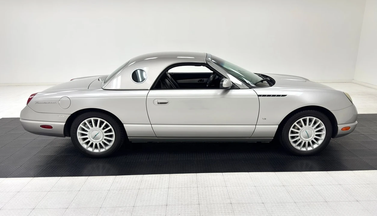 2004 Ford Thunderbird 11th Gen - Image 12 of 12