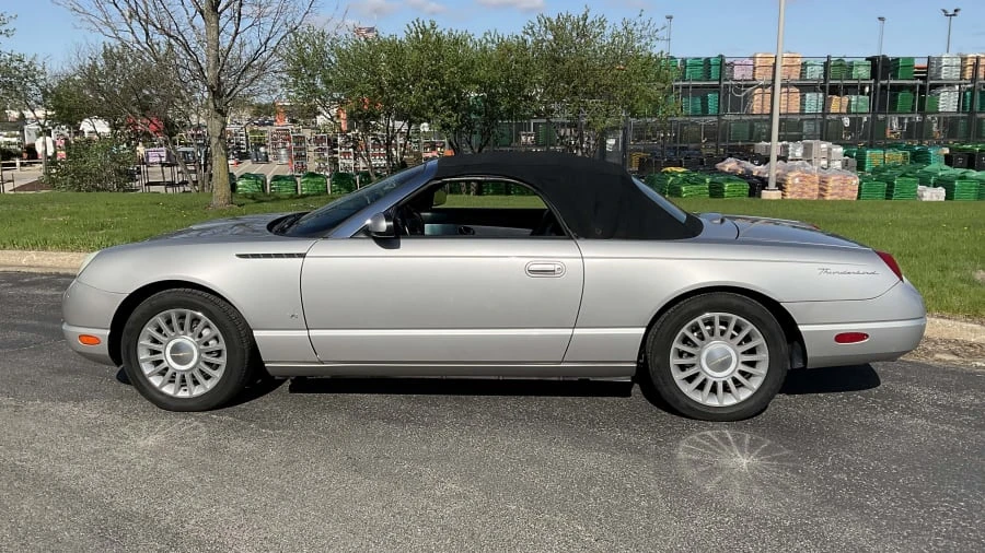 2004 Ford Thunderbird 11th Gen - Image 5 of 15