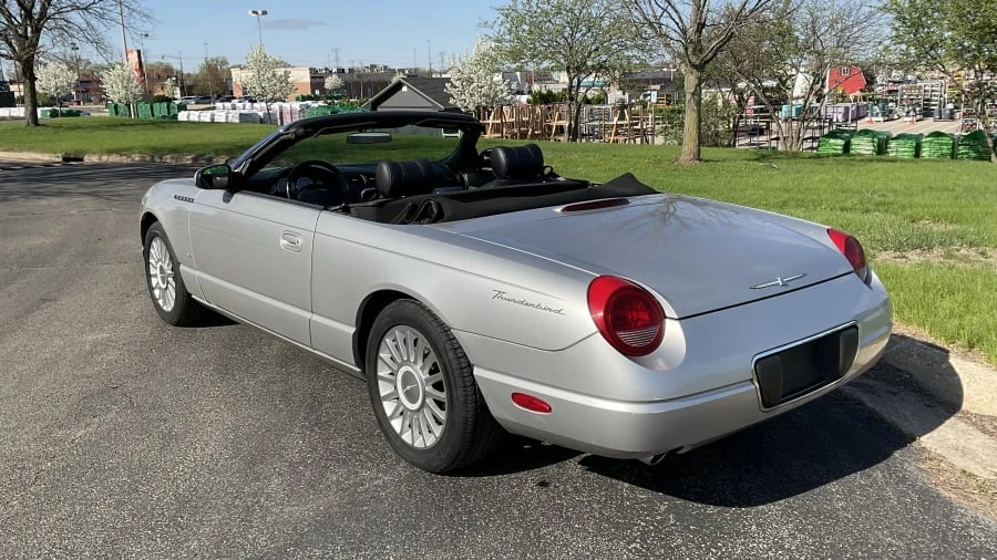 2004 Ford Thunderbird 11th Gen - Image 3 of 15