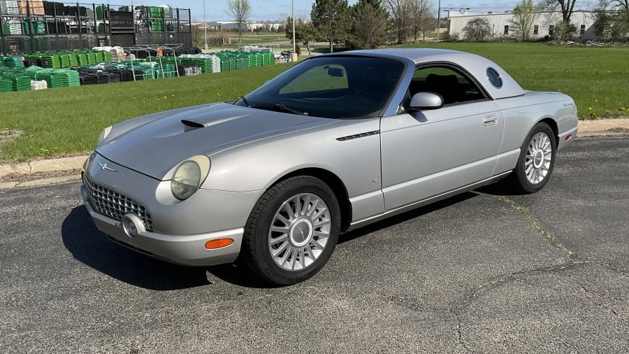 2004 Ford Thunderbird 11th Gen - Image 4 of 15