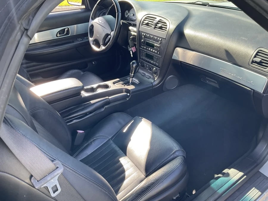 2004 Ford Thunderbird 11th Gen - Image 13 of 15