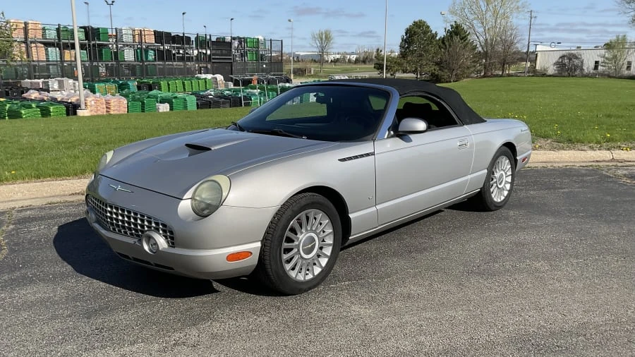 2004 Ford Thunderbird 11th Gen - Image 7 of 15