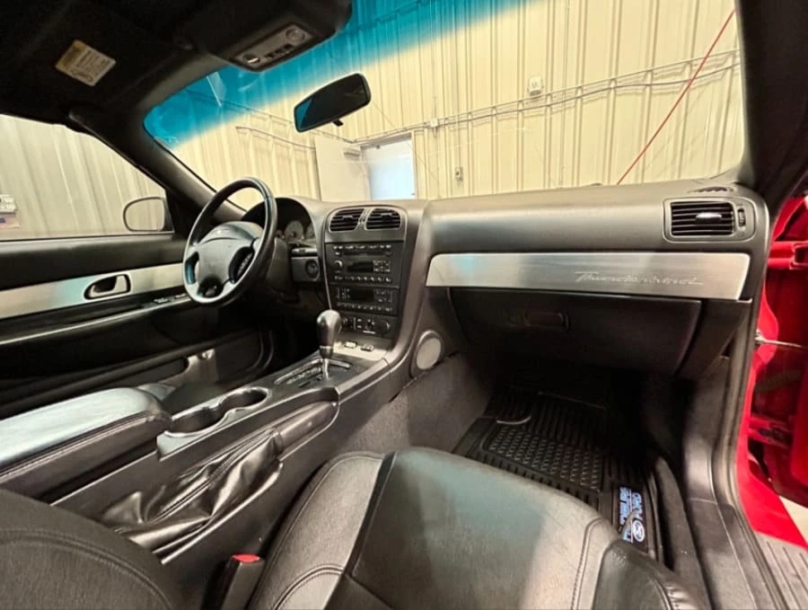 2004 Ford Thunderbird 11th Gen - Image 12 of 14