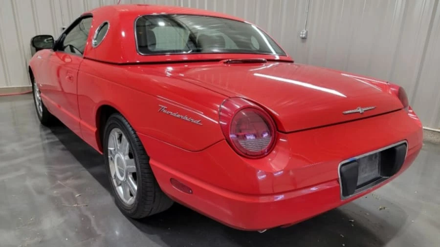 2004 Ford Thunderbird 11th Gen - Image 4 of 14