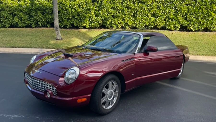 2004 Ford Thunderbird 11th Gen - Image 14 of 31