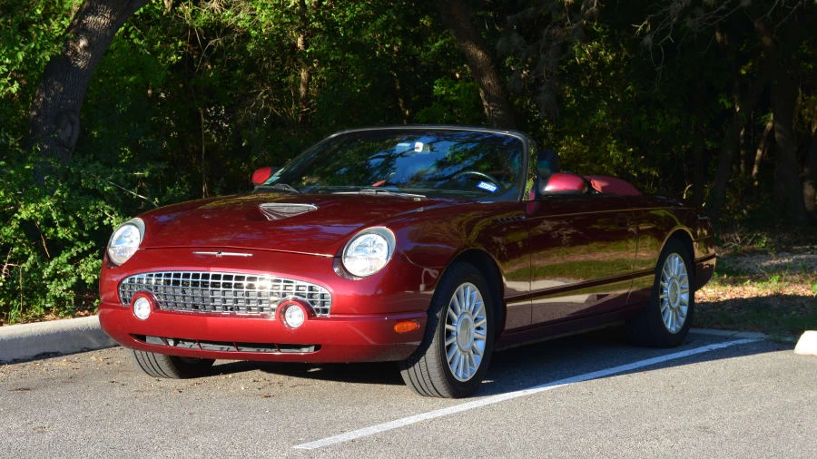 2004 Ford Thunderbird 11th Gen - Image 4 of 13