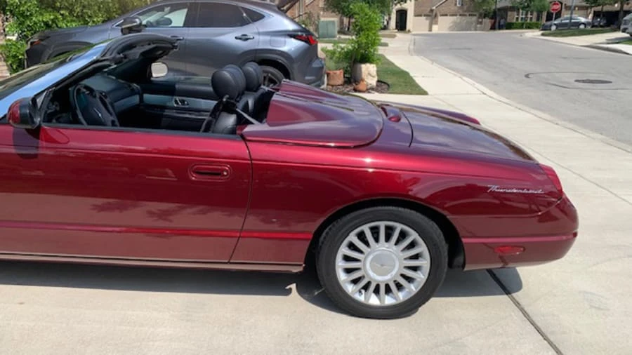 2004 Ford Thunderbird 11th Gen - Image 7 of 13