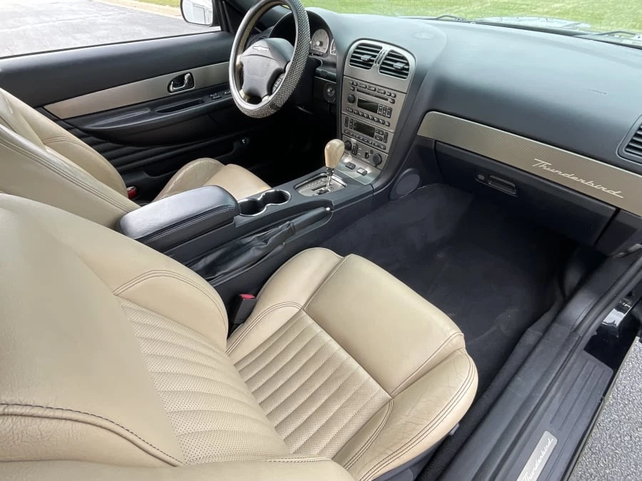 2004 Ford Thunderbird 11th Gen - Image 5 of 16