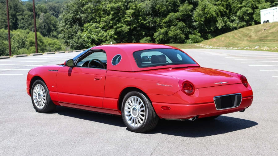 2004 Ford Thunderbird 11th Gen - Image 2 of 22