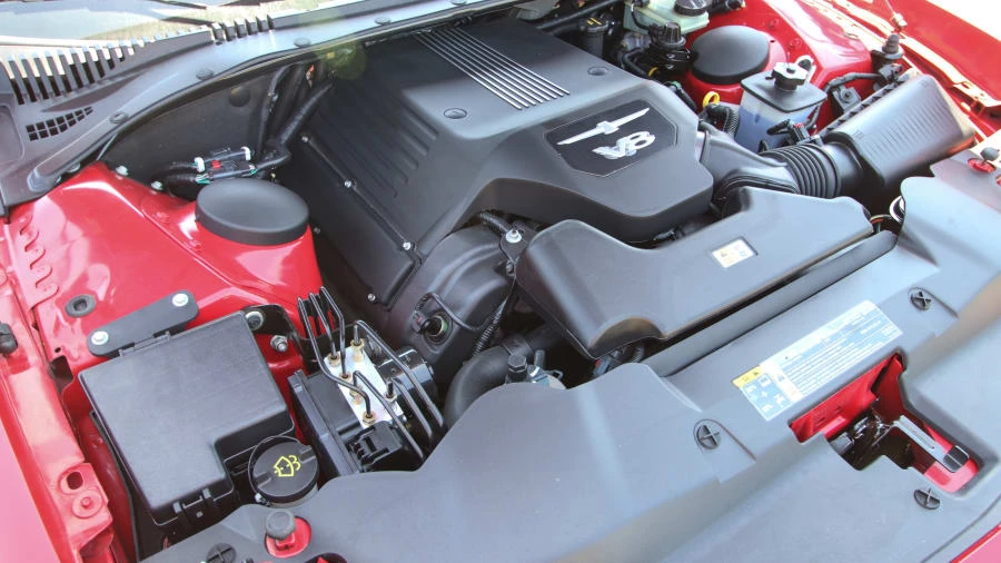 2004 Ford Thunderbird 11th Gen - Image 9 of 22
