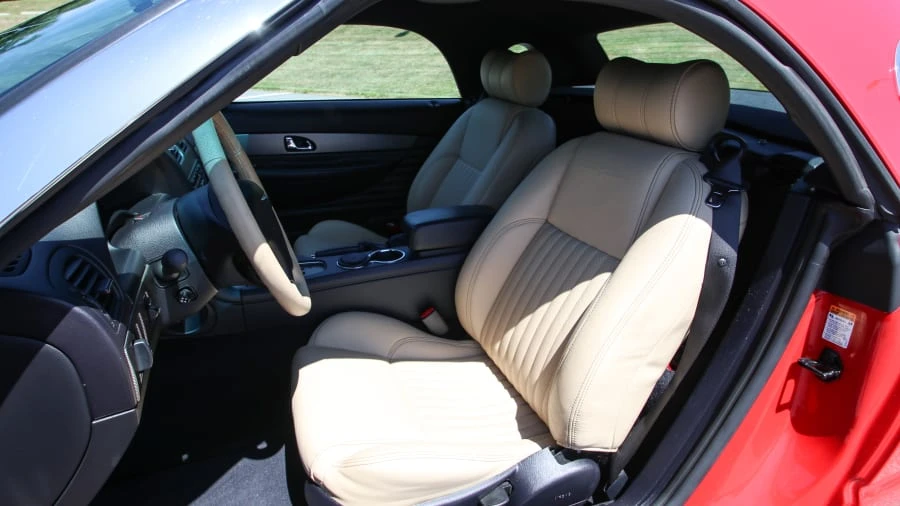 2004 Ford Thunderbird 11th Gen - Image 21 of 22