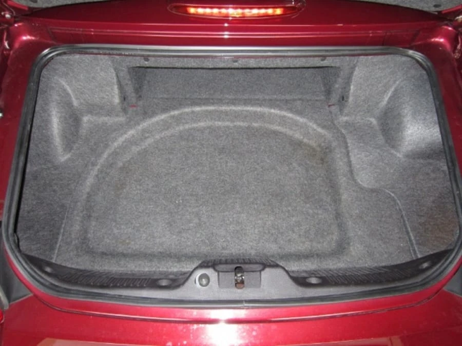 2004 Ford Thunderbird 11th Gen - Image 5 of 7
