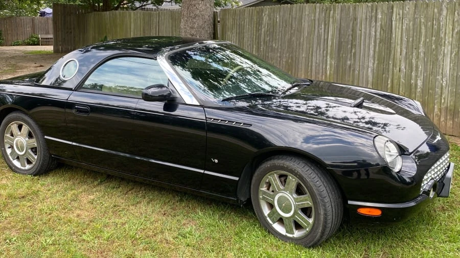 2004 Ford Thunderbird 11th Gen - Image 3 of 6