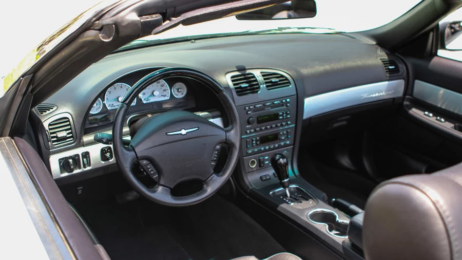 2004 Ford Thunderbird 11th Gen - Image 10 of 26