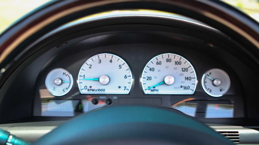 2004 Ford Thunderbird 11th Gen - Image 22 of 26