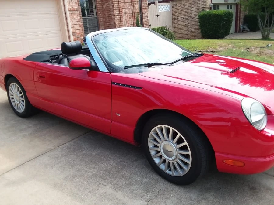2004 Ford Thunderbird 11th Gen - Image 2 of 12