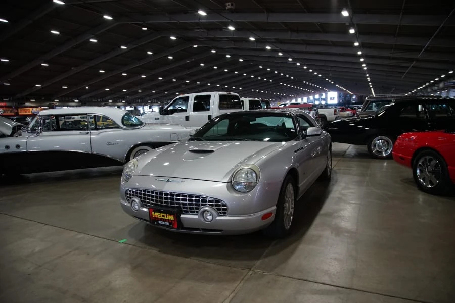 2004 Ford Thunderbird 11th Gen - Image 4 of 19