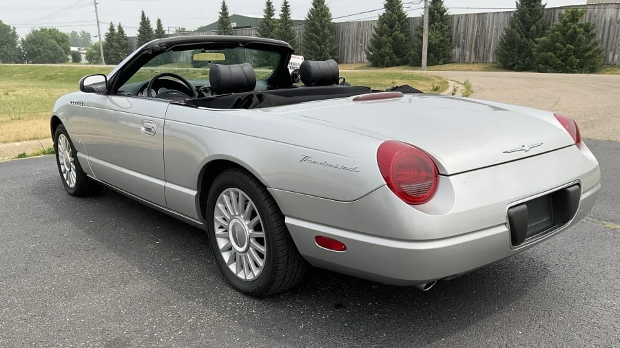 2004 Ford Thunderbird 11th Gen - Image 3 of 15