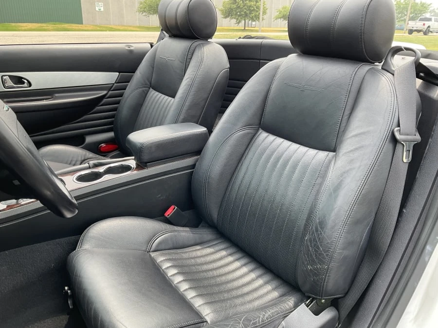 2004 Ford Thunderbird 11th Gen - Image 12 of 15